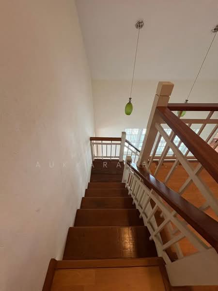 4-BR House, Bangkok, Bang Chak, Phra Khanong, Bangkok, 4 Bedrooms, 297 sqm, Single Detached House For Sale, by Pemika Aukkaraleekul, 500444047 - DDproperty.com