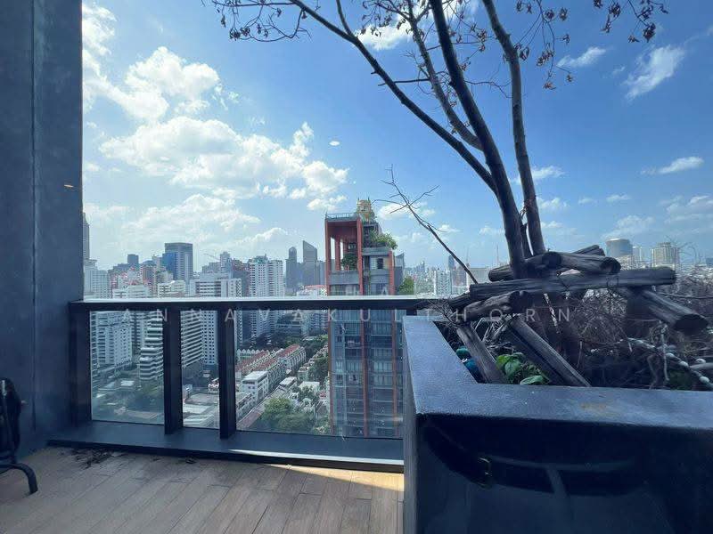 Siamese Exclusive Sukhumvit 31, Bangkok, 75 Soi Sukhumvit 31, Khlong Tan Nua, Watthana, Bangkok, 3 Bedrooms, 180 sqm, Condo For Rent, by Vichai Annavakulthorn, 500444061 - DDproperty.com