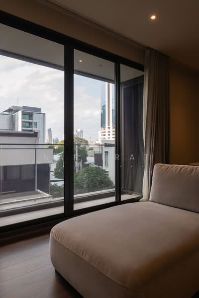 Via 61, Bangkok, Khlong Tan Nua, Watthana, Bangkok, 2 Bedrooms, 100 sqm, Condo For Rent, by Nareerat Pimsawang, 500444093 - DDproperty.com