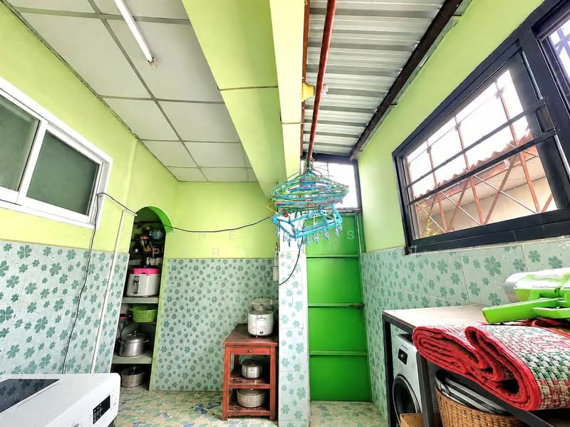 ทาวน์เฮ้าส์นาป่า ชลบุรี, Chon Buri (Pattaya), Na Pa, Muang Chon Buri, Chon Buri (Pattaya), 2 Bedrooms, 150 sqm, Townhouse For Sale, by The Best Property   เปียนโน, 500444102 - DDproperty.com
