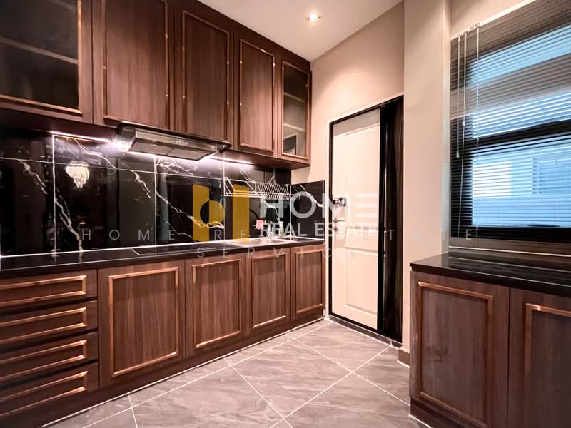 Baan Lumpini Suanluang Rama 9 Phase 2, Bangkok, Chaloem Phrakiat Rama 9 Road, Prawet, Bangkok, 4 Bedrooms, 300 sqm, Single Detached House For Rent, by HOME Real Estate Service, 500444105 - DDproperty.com