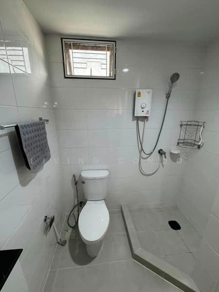 Como Primo Bangna, Samut Prakan, Bang Na-Trat Road, Bangphli Yai, Bang Plee, Samut Prakan, 4 Bedrooms, 185 sqm, Single Detached House For Rent, by Living Condo, 500444111 - DDproperty.com