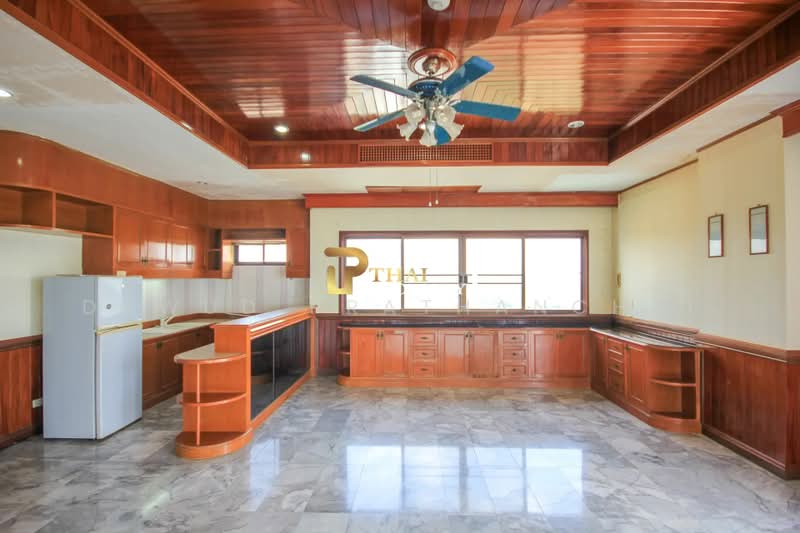 Cha-Am Grand Condotel, Phetchaburi, 464 Tran Suk Alley, Cha-am, Cha-Am, Phetchaburi, 4 Bedrooms, 456 sqm, Condo For Sale, by Dawud Prathanchai, 500444159 - DDproperty.com