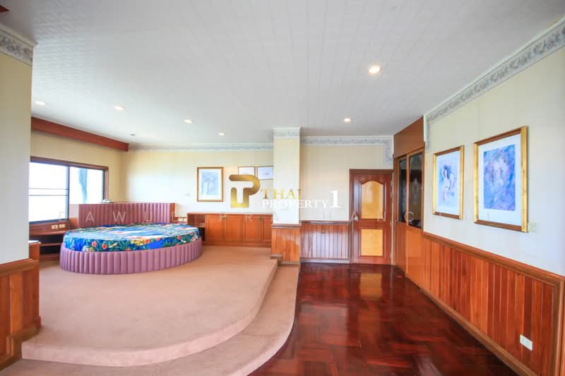 Cha-Am Grand Condotel, Phetchaburi, 464 Tran Suk Alley, Cha-am, Cha-Am, Phetchaburi, 4 Bedrooms, 456 sqm, Condo For Sale, by Dawud Prathanchai, 500444159 - DDproperty.com