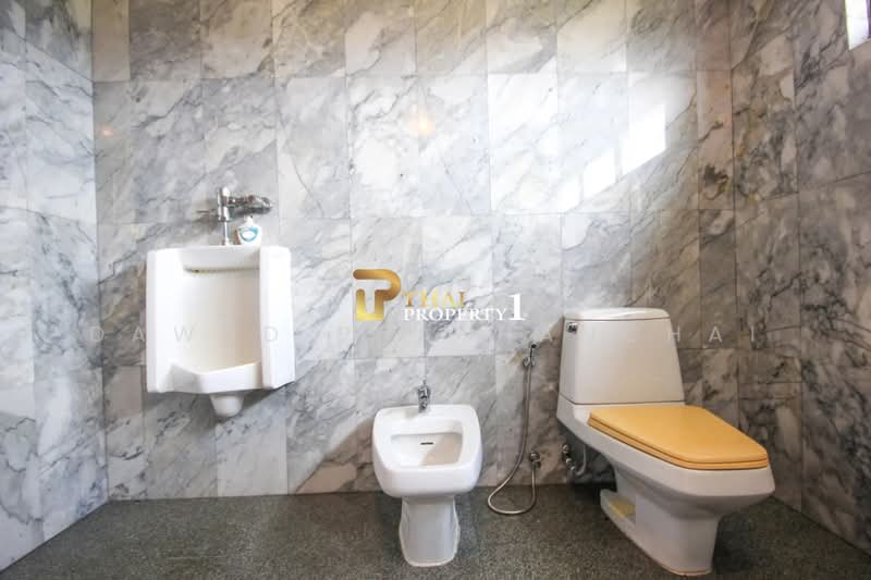 Cha-Am Grand Condotel, Phetchaburi, 464 Tran Suk Alley, Cha-am, Cha-Am, Phetchaburi, 4 Bedrooms, 456 sqm, Condo For Sale, by Dawud Prathanchai, 500444159 - DDproperty.com