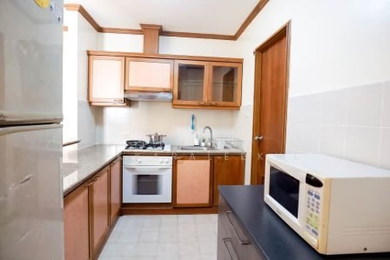 Liberty Park 2, Bangkok, 55 Soi Sukhumvit 11, Khlongtoei Nua, Watthana, Bangkok, 2 Bedrooms, 123 sqm, Condo For Sale, by Pemika Aukkaraleekul, 500444169 - DDproperty.com