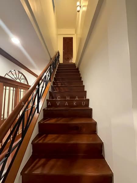 ทาวน์เฮ้าส์ 4-ห้องนอน, กรุงเทพ, อรุณอมรินทร์, บางกอกน้อย, กรุงเทพ, 325 ตร.ม., ทาวน์เฮ้าส์ ให้เช่า, โดย Vichai  Annavakulthorn, 500444174 - DDproperty.com