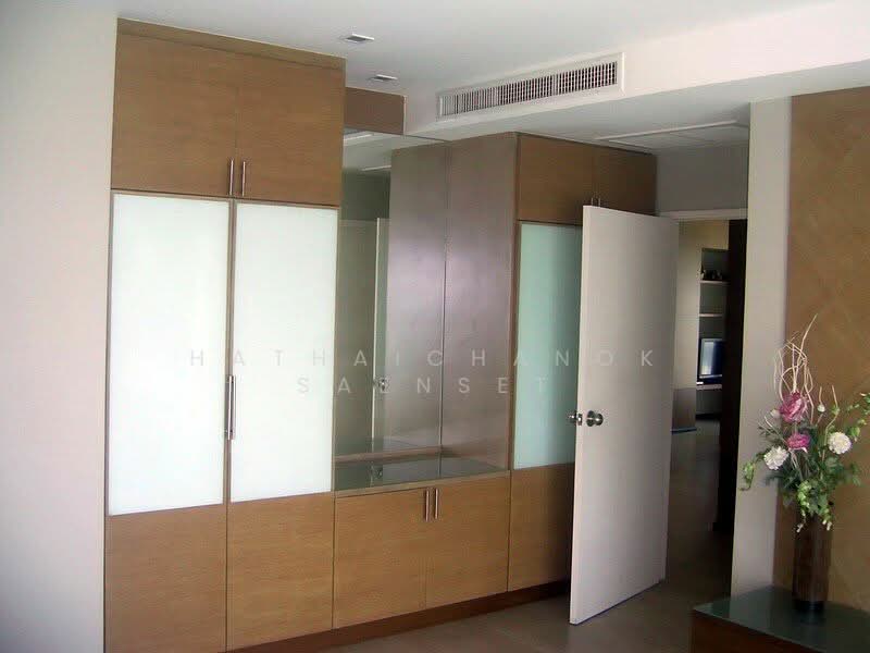 Noble Remix, Bangkok, 772 Soi Sukhumvit 36, Sukhumvit Road, Khong Tan, Khlong Toei, Bangkok, 2 Bedrooms, 98 sqm, Condo For Rent, by Hathaichanok Saenset, 500444230 - DDproperty.com