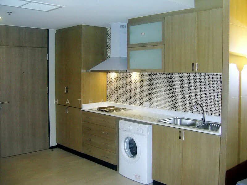 Noble Remix, Bangkok, 772 Soi Sukhumvit 36, Sukhumvit Road, Khong Tan, Khlong Toei, Bangkok, 2 Bedrooms, 98 sqm, Condo For Rent, by Hathaichanok Saenset, 500444230 - DDproperty.com