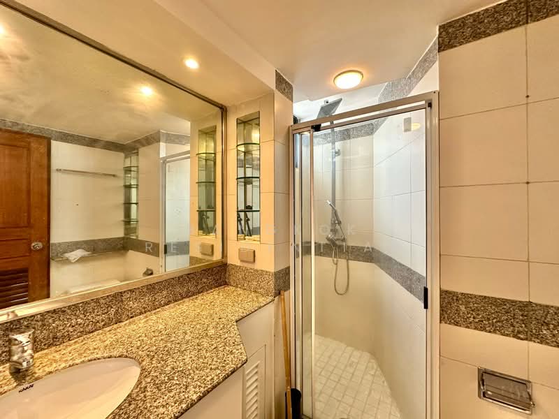 President Park Sukhumvit 24, Bangkok, 99 Sukhumvit 24 Alley, Khlongtoei Nua, Watthana, Bangkok, 3 Bedrooms, 260 sqm, Condo For Rent, by Bangkok Residential, 500444235 - DDproperty.com