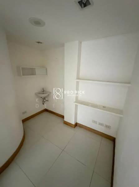 For Rent Retail Space BTS Phrom Phong Sukhumvit Phetchaburi Watthana PP-00194, Bangkok, Khlong Tan Nua, Watthana, Bangkok, , 164 sqm, Retail Space For Rent, by Konrarat Deesawat, 500444241 - DDproperty.com