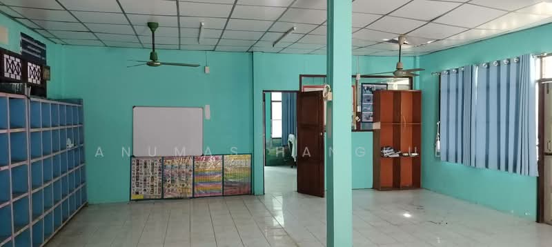 ขายที่ดินพร้อมอาคาร ทำเลทอง พหลโยธิน 34 แยก 11-6 ใกล้ BTS เสนานิคม-ม.เกษตรศาสตร์ เข้าออกได้หลายทาง, กรุงเทพ, เสนานิคม, จตุจักร, กรุงเทพ, 256 ตร.ม., ที่ดิน ขาย, โดย Anumas Hangkul, 500444245 - DDproperty.com