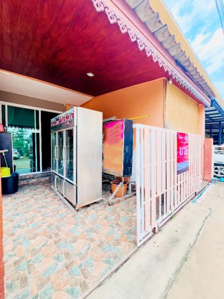 Golden Town Kaset-Ladplakhao, Bangkok, Anusaowari, Bang Khen, Bangkok, 4 Bedrooms, 150 sqm, Townhouse For Sale, by The Best Property นิว, 500444253 - DDproperty.com