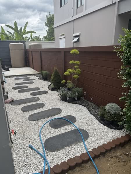 Natura Trend Rattanathibet-Ratchapruek, Nonthaburi, 11 Soi Bang Len 21, Bang Len, Bang Yai, Nonthaburi, 3 Bedrooms, 110 sqm, Townhouse For Rent, by Connex Property, 500444270 - DDproperty.com