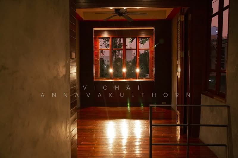 3-BR House, Bangkok, Din Daeng, Bangkok, 3 Bedrooms, 280 sqm, Single Detached House For Rent, by Vichai Annavakulthorn, 500444283 - DDproperty.com