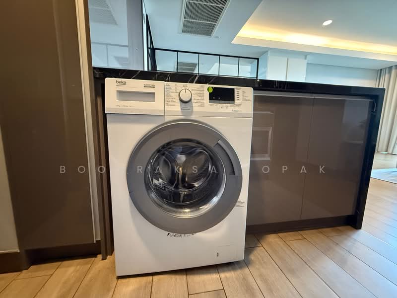 Siamese Exclusive Queens, Bangkok, 388 Phai Singto Alley, Khlong Toei, Bangkok, 2 Bedrooms, 75 sqm, Condo For Rent, by Boonraksa Sopak, 500444288 - DDproperty.com