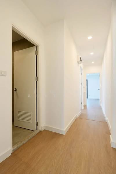 3-BR Townhouse, Bangkok, Samsen Nok, Huai Khwang, Bangkok, 3 Bedrooms, 150 sqm, Townhouse For Sale, by Pemika Aukkaraleekul, 500444314 - DDproperty.com