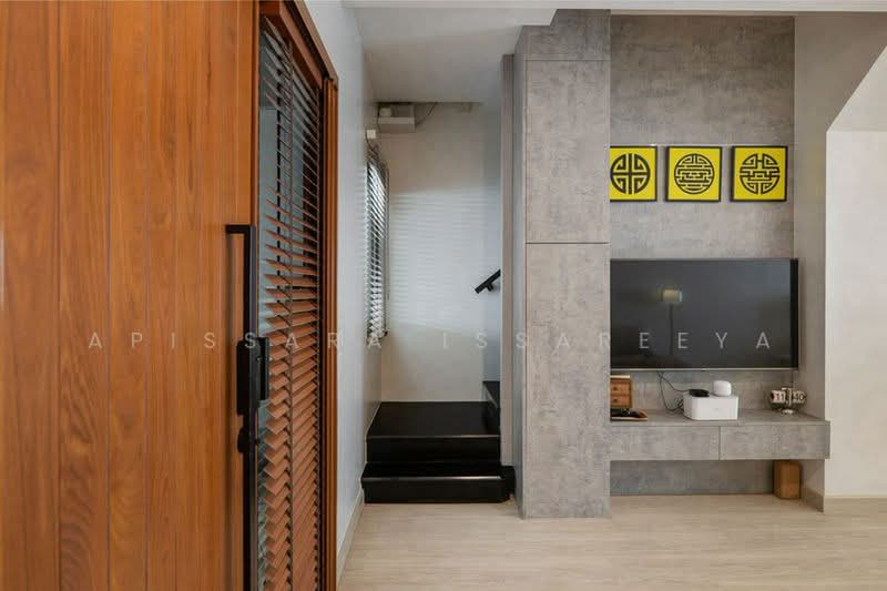 Landmark Ekamai-Ramindra, Bangkok, Sukhonthasawat Road, Lat Phrao, Bangkok, 3 Bedrooms, 184 sqm, Townhouse For Rent, by Apissara Issareeya, 500444331 - DDproperty.com
