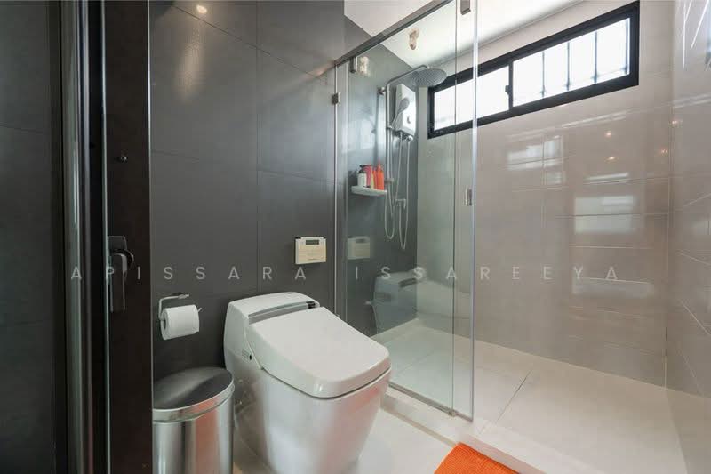 Landmark Ekamai-Ramindra, Bangkok, Sukhonthasawat Road, Lat Phrao, Bangkok, 3 Bedrooms, 184 sqm, Townhouse For Rent, by Apissara Issareeya, 500444331 - DDproperty.com