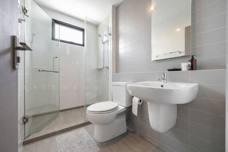Landmark Ekamai-Ramindra, Bangkok, Sukhonthasawat Road, Lat Phrao, Bangkok, 3 Bedrooms, 184 sqm, Townhouse For Rent, by Apissara Issareeya, 500444331 - DDproperty.com