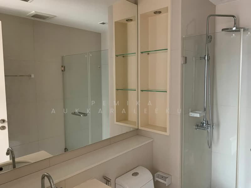 Ivy Sathorn 10, Bangkok, 88 Soi Sathorn 12, Sathorn Road, Silom, Bang Rak, Bangkok, 1 Bedroom, 33 sqm, Condo For Sale, by Pemika Aukkaraleekul, 500444364 - DDproperty.com