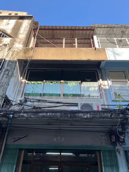 4-BR Townhouse, Bangkok, Phra Kanong, Khlong Toei, Bangkok, 4 Bedrooms, 140 sqm, Townhouse For Sale, by Pemika Aukkaraleekul, 500444393 - DDproperty.com