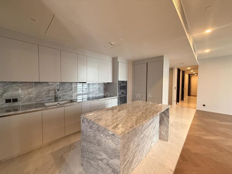 The Residences 38, Bangkok, Soi Sukhumvit 38, Phra Kanong, Khlong Toei, Bangkok, 3 Bedrooms, 182 sqm, Condo For Rent, by Rungtiwa Chinchai, 500444440 - DDproperty.com