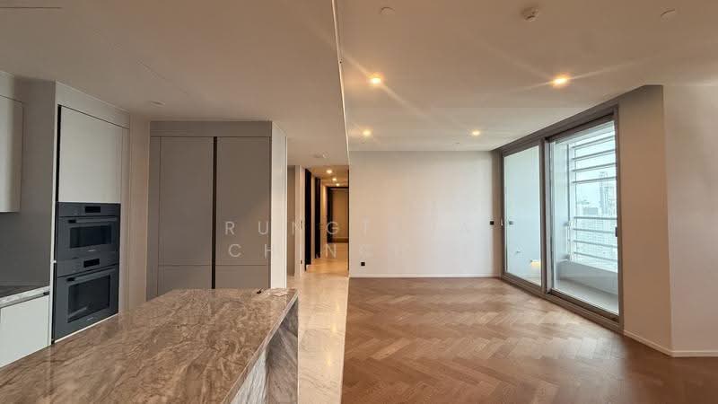 The Residences 38, Bangkok, Soi Sukhumvit 38, Phra Kanong, Khlong Toei, Bangkok, 3 Bedrooms, 182 sqm, Condo For Rent, by Rungtiwa Chinchai, 500444440 - DDproperty.com