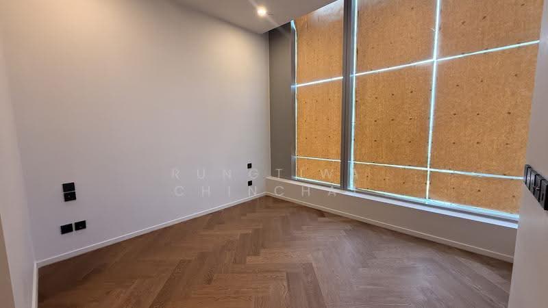 The Residences 38, Bangkok, Soi Sukhumvit 38, Phra Kanong, Khlong Toei, Bangkok, 3 Bedrooms, 182 sqm, Condo For Rent, by Rungtiwa Chinchai, 500444440 - DDproperty.com