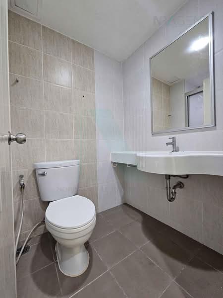 Lumpini Ville Sukhumvit 77-2, Bangkok, On Nut Rd, Suan Luang, Bangkok, 1 Bedroom, 30 sqm, Condo For Sale, by NR agent, 500444468 - DDproperty.com