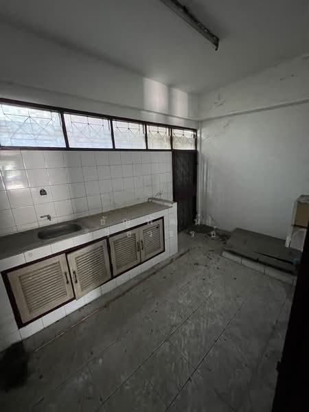อาคารพาณิชย์ บางแสน ซ.สุขุมวิท1, Chon Buri (Pattaya), Huai Kapi, Muang Chon Buri, Chon Buri (Pattaya), , 280 sqm, Shophouse For Sale, by ธัญพัฒน์ วิวิธวรรธ์, 500444470 - DDproperty.com