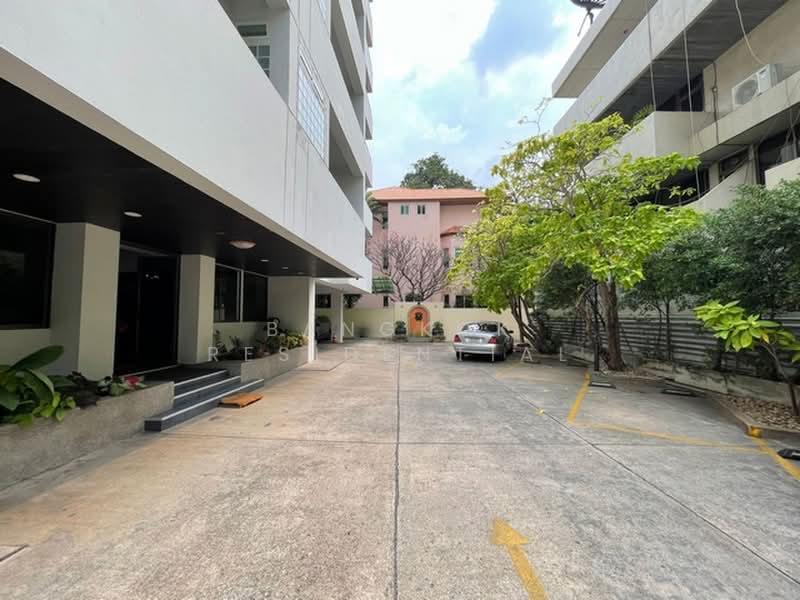 Prompong Mansion, Bangkok, 36 Soi Sukhumvit 39, Khlongtoei Nua, Watthana, Bangkok, 3 Bedrooms, 250 sqm, Apartment For Rent, by Bangkok Residential, 500444486 - DDproperty.com