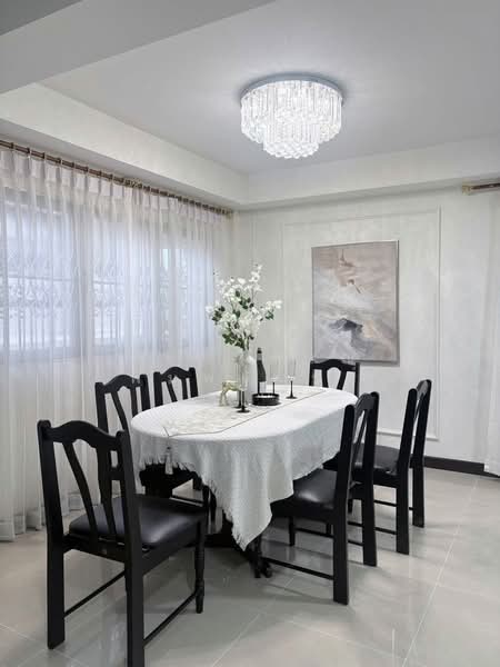 Huaykwang, Bangkok, ประชาราษฎร์บำเพ็ญ, Samsen Nok, Huai Khwang, Bangkok, 6 Bedrooms, 500 sqm, Single Detached House For Rent, by จิตราภรณ์ พิมพ์จันทร์, 500444499 - DDproperty.com