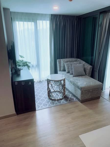 Lloyd Soonvijai-Thonglor, Bangkok, Soi Phetchaburi 47, Phetchaburi Road, Bang Kapi, Huai Khwang, Bangkok, 2 Bedrooms, 62 sqm, Condo For Rent, by Sompob Buaparungsri, 500444500 - DDproperty.com