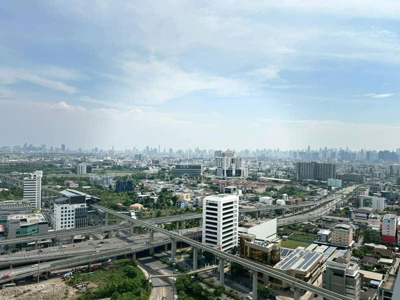 The Fourwings Residence, Bangkok, 335 Srinakarin, Hua Mak, Bang Kapi, Bangkok, 3 Bedrooms, 265 sqm, Condo For Rent, by Sompob Buaparungsri, 500444508 - DDproperty.com