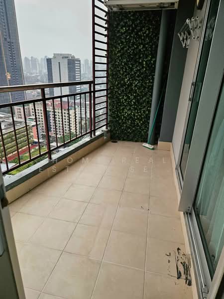 Supalai Park Ekkamai-Thonglor, Bangkok, Petchaburi Road, Bang Kapi, Huai Khwang, Bangkok, 2 Bedrooms, 84 sqm, Condo For Sale, by HOME Real Estate Service, 500444548 - DDproperty.com