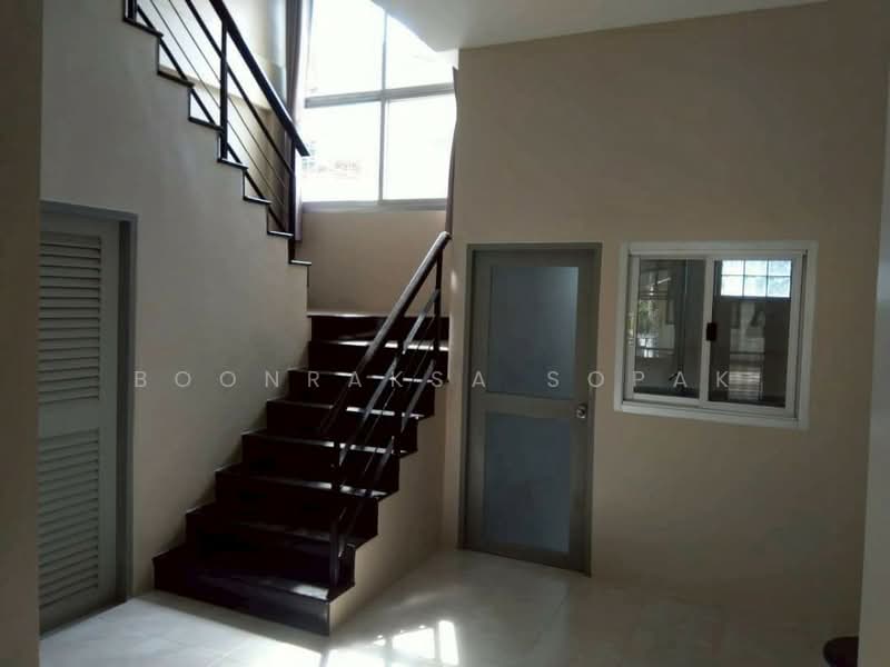Home Place Sukhumvit 71, Bangkok, Soi Panichkul Yak 2, Phra Kanong Nua, Watthana, Bangkok, 4 Bedrooms, 325 sqm, Townhouse For Rent, by Boonraksa Sopak, 500444552 - DDproperty.com