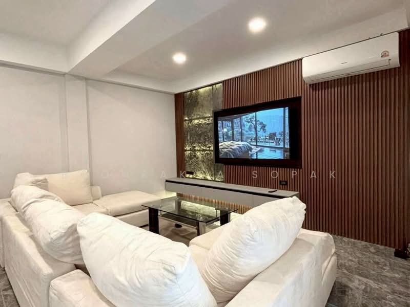 บ้าน 4-ห้องนอน, กรุงเทพ, คลองตันเหนือ, วัฒนา, กรุงเทพ, 600 ตร.ม., บ้านเดี่ยว ให้เช่า, โดย Boonraksa Sopak, 500444573 - DDproperty.com