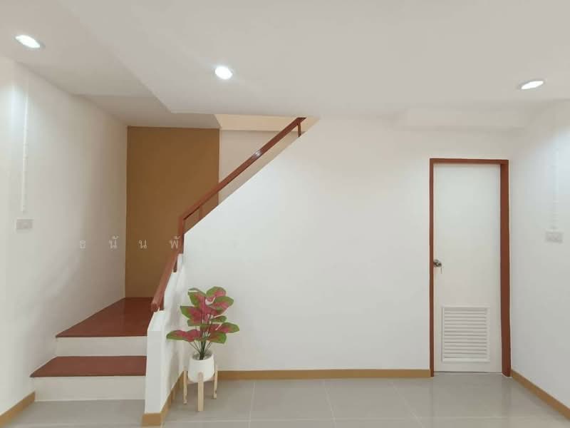 Baan Temrak : บ้านเต็มรัก, นนทบุรี, ซอย หมู่บ้านเต็มรัก, บางคูรัด, บางบัวทอง, นนทบุรี, 104 ตร.ม., ทาวน์เฮ้าส์ ขาย, โดย ธนันพัชร์ วงศ์วาสน์, 500444603 - DDproperty.com