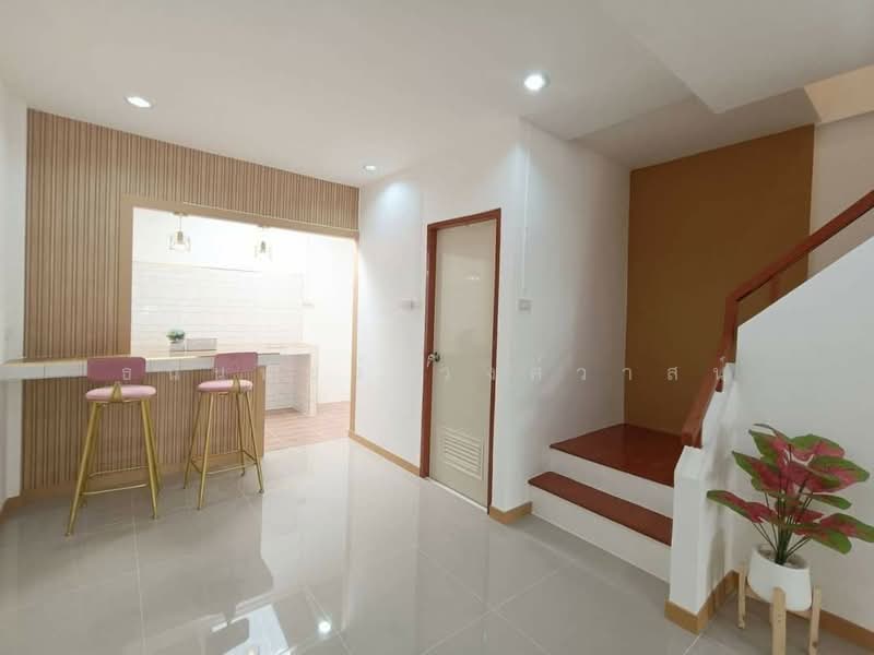 Baan Temrak : บ้านเต็มรัก, นนทบุรี, ซอย หมู่บ้านเต็มรัก, บางคูรัด, บางบัวทอง, นนทบุรี, 104 ตร.ม., ทาวน์เฮ้าส์ ขาย, โดย ธนันพัชร์ วงศ์วาสน์, 500444603 - DDproperty.com
