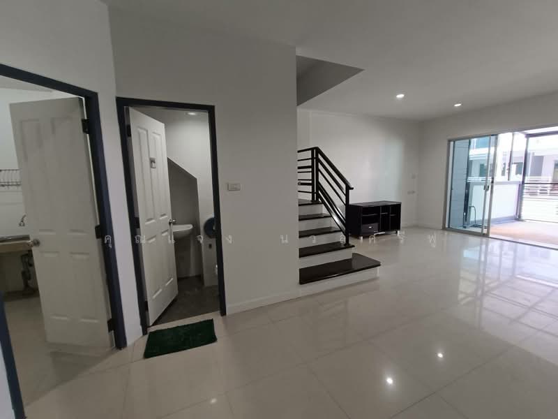 Autumn Residence Phetkasem 114, Bangkok, Nong Kang Plu, Nong Khaem, Bangkok, 3 Bedrooms, 250 sqm, Townhouse For Rent, by คุณแจง นวลศรีฟู, 500444630 - DDproperty.com