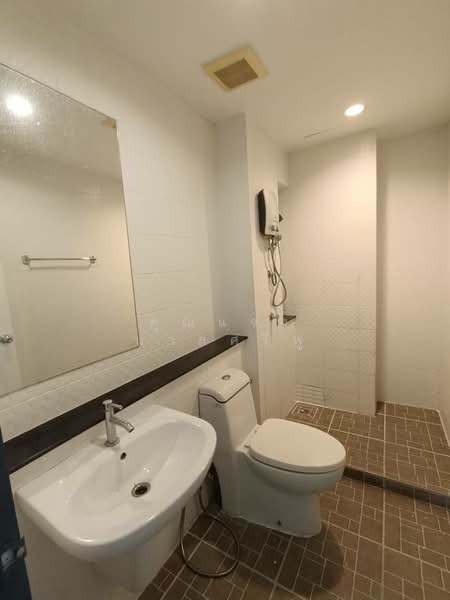 Autumn Residence Phetkasem 114, Bangkok, Nong Kang Plu, Nong Khaem, Bangkok, 3 Bedrooms, 250 sqm, Townhouse For Rent, by คุณแจง นวลศรีฟู, 500444630 - DDproperty.com