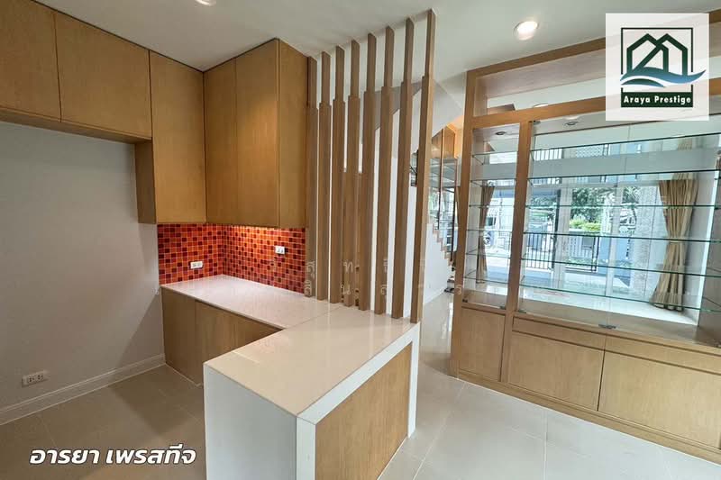 Baan Klang Muang Urbanion Rama 9-Ladprao : บ้านกลางเมือง เออร์บาเนี่ยน พระราม 9-ลาดพร้าว, กรุงเทพ, ซอยลาดพร้าว 84 ถนนลาดพร้าว, วังทองหลาง, กรุงเทพ, 112 ตร.ม., ทาวน์เฮ้าส์ ให้เช่า, โดย วิสุทธินี เฉลิมสินสุวรรณ, 500444638 - DDproperty.com