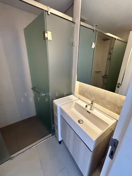 The Lumpini 24, Bangkok, Sukhumvit 24 Road, Khong Tan, Khlong Toei, Bangkok, 2 Bedrooms, 55 sqm, Condo For Rent, by Vertex Luxe Estate Co.,LTD, 500444640 - DDproperty.com