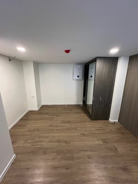 Siamese Rama 9, Bangkok, Rama 9 Road, Huai Khwang, Bangkok, 3 Bedrooms, 99 sqm, Condo For Sale, by HOME Real Estate Service, 500444647 - DDproperty.com