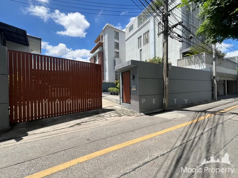 4 Bedroom Single House in Soi Sukhumvit 65, Soi Chaiyaphruk For Sale, Bangkok, สุขุมวิท 65, Phra Kanong Nua, Watthana, Bangkok, 4 Bedrooms, 400 sqm, Single Detached House For Sale, by Magic Property, 500444652 - DDproperty.com