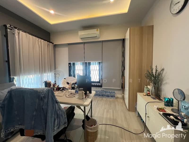 4 Bedroom Single House in Soi Sukhumvit 65, Soi Chaiyaphruk For Sale, Bangkok, สุขุมวิท 65, Phra Kanong Nua, Watthana, Bangkok, 4 Bedrooms, 400 sqm, Single Detached House For Sale, by Magic Property, 500444652 - DDproperty.com