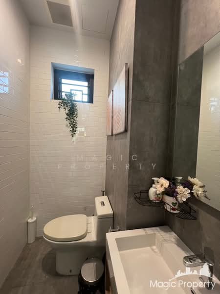 4 Bedroom Single House in Soi Sukhumvit 65, Soi Chaiyaphruk For Sale, Bangkok, สุขุมวิท 65, Phra Kanong Nua, Watthana, Bangkok, 4 Bedrooms, 400 sqm, Single Detached House For Sale, by Magic Property, 500444652 - DDproperty.com