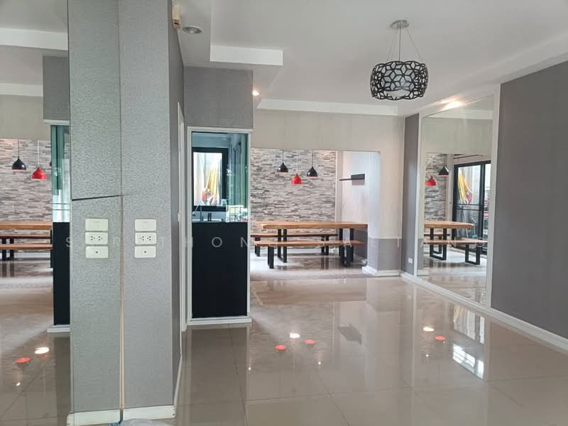 Patio Srinakarin-Rama 9, Bangkok, Krungthep Kreetha Road, Hua Mak, Bang Kapi, Bangkok, 3 Bedrooms, 190 sqm, Townhouse For Sale, by Sirithong Saetang, 500444661 - DDproperty.com