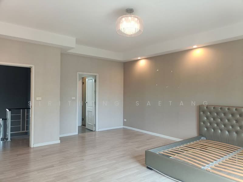 Patio Srinakarin-Rama 9, Bangkok, Krungthep Kreetha Road, Hua Mak, Bang Kapi, Bangkok, 3 Bedrooms, 190 sqm, Townhouse For Sale, by Sirithong Saetang, 500444661 - DDproperty.com